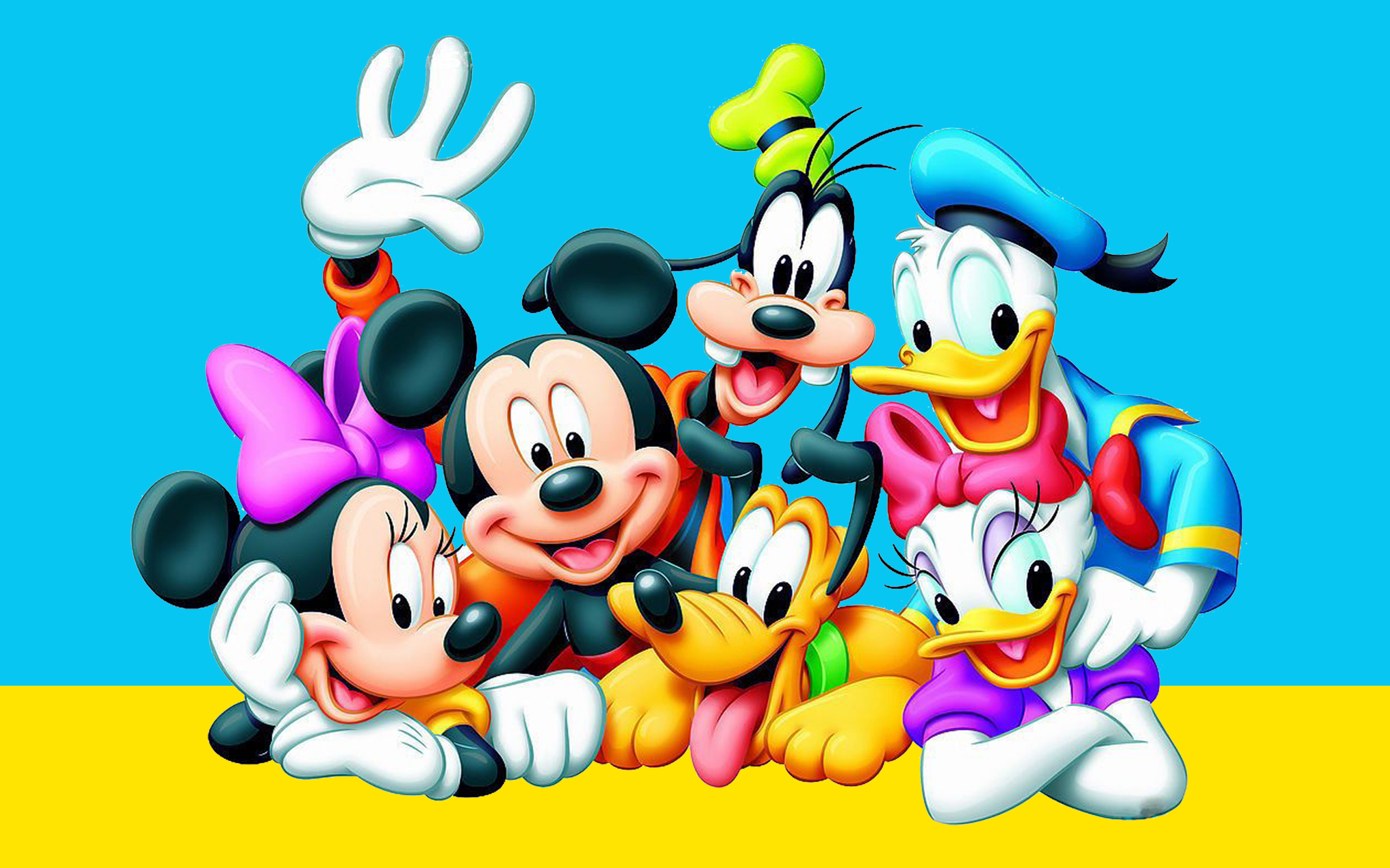 Donald-Duck-Daisy-Duck-Mickey-Mouse-Goofy-and-Pluto-Cartoon-Wallpaper-Hd-2560x1600